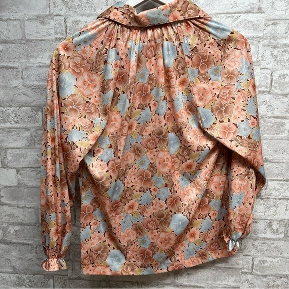 VINTAGE floral blouse‎ women’s size 10 3//4 button down collared - Picture 2 of 5